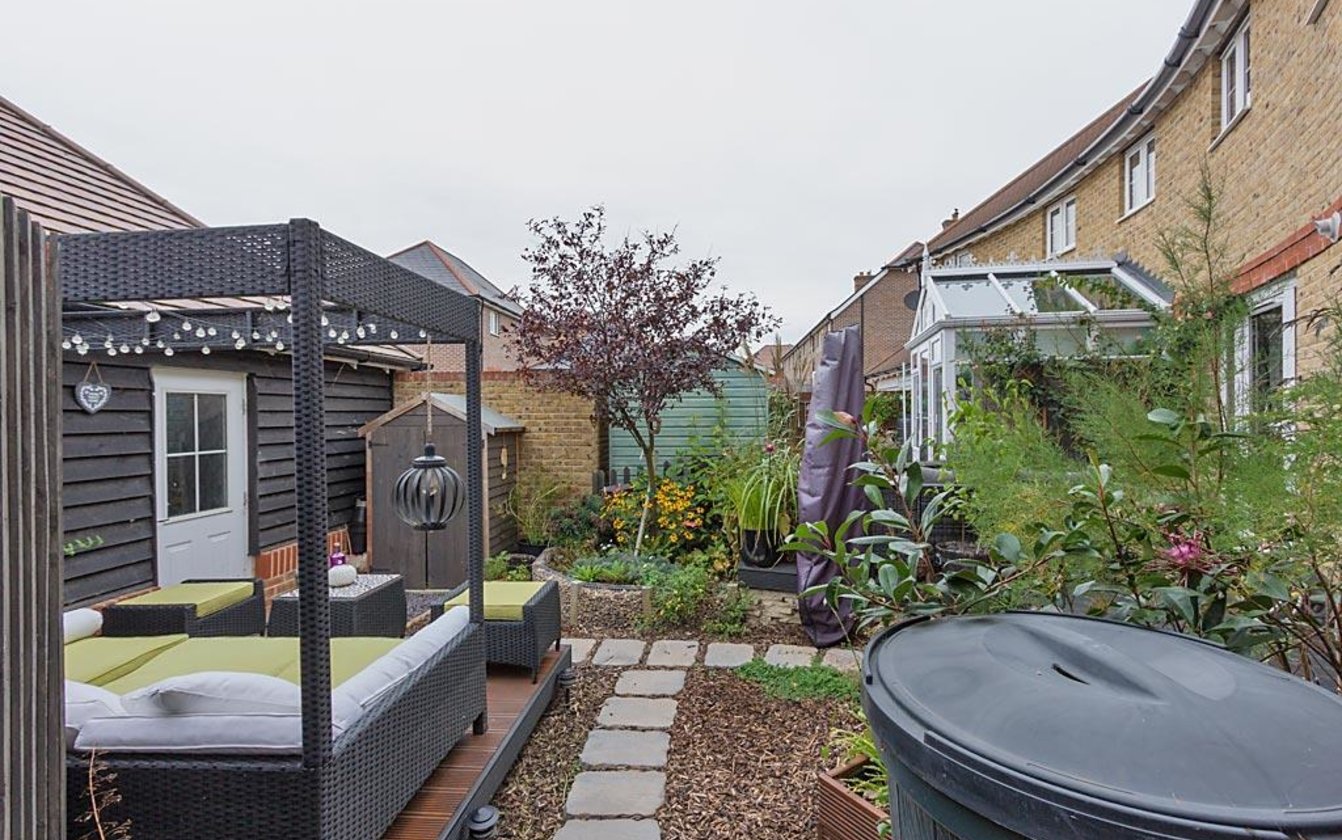 3 Bedroom house for sale in Holly Blue Drive, Iwade, Sittingbourne