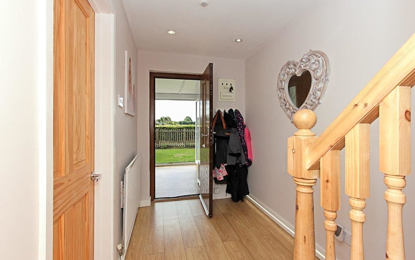 3 Bedroom house for sale in London Road, Newington, Sittingbourne, Kent