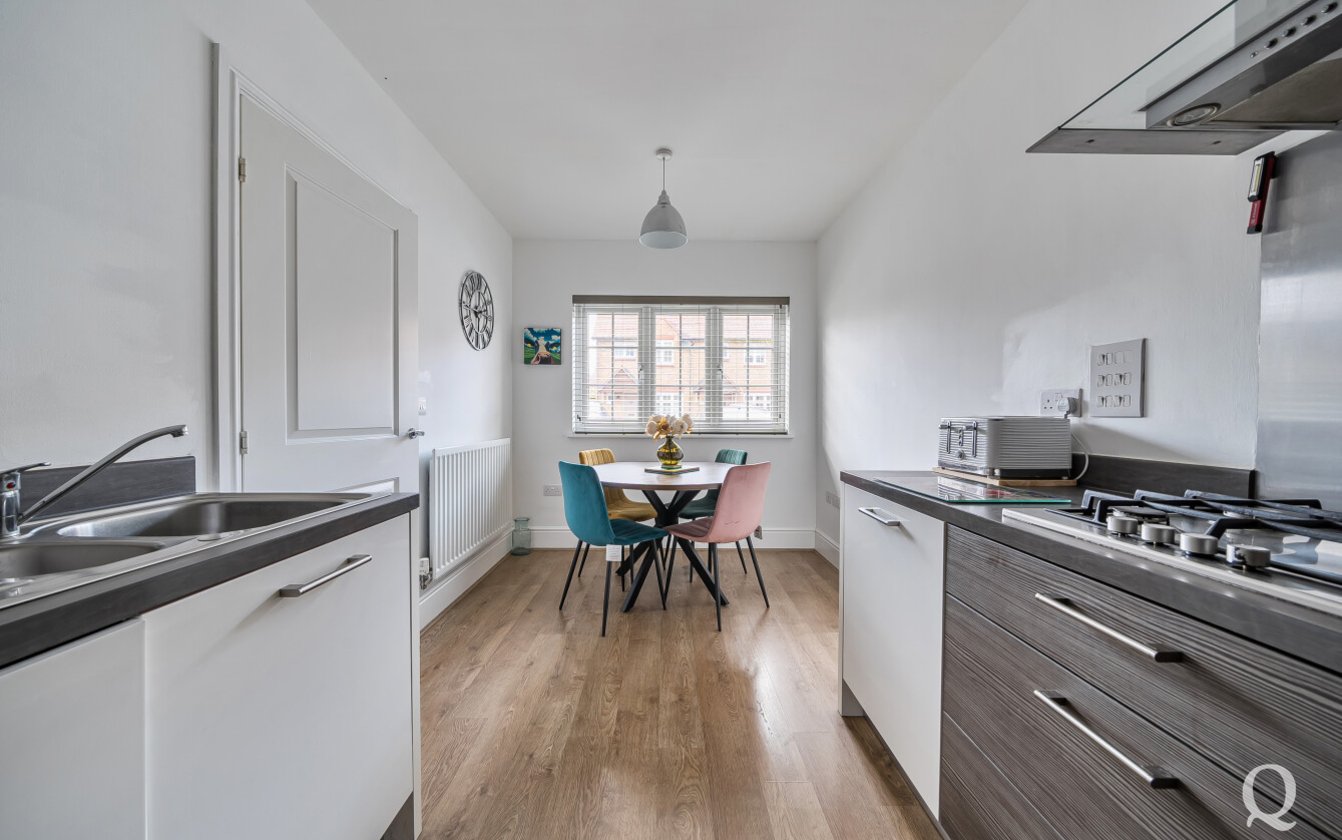 Papyrus Drive, Sittingbourne, Kent, ME10, 6805, image-2 - Quealy & Co