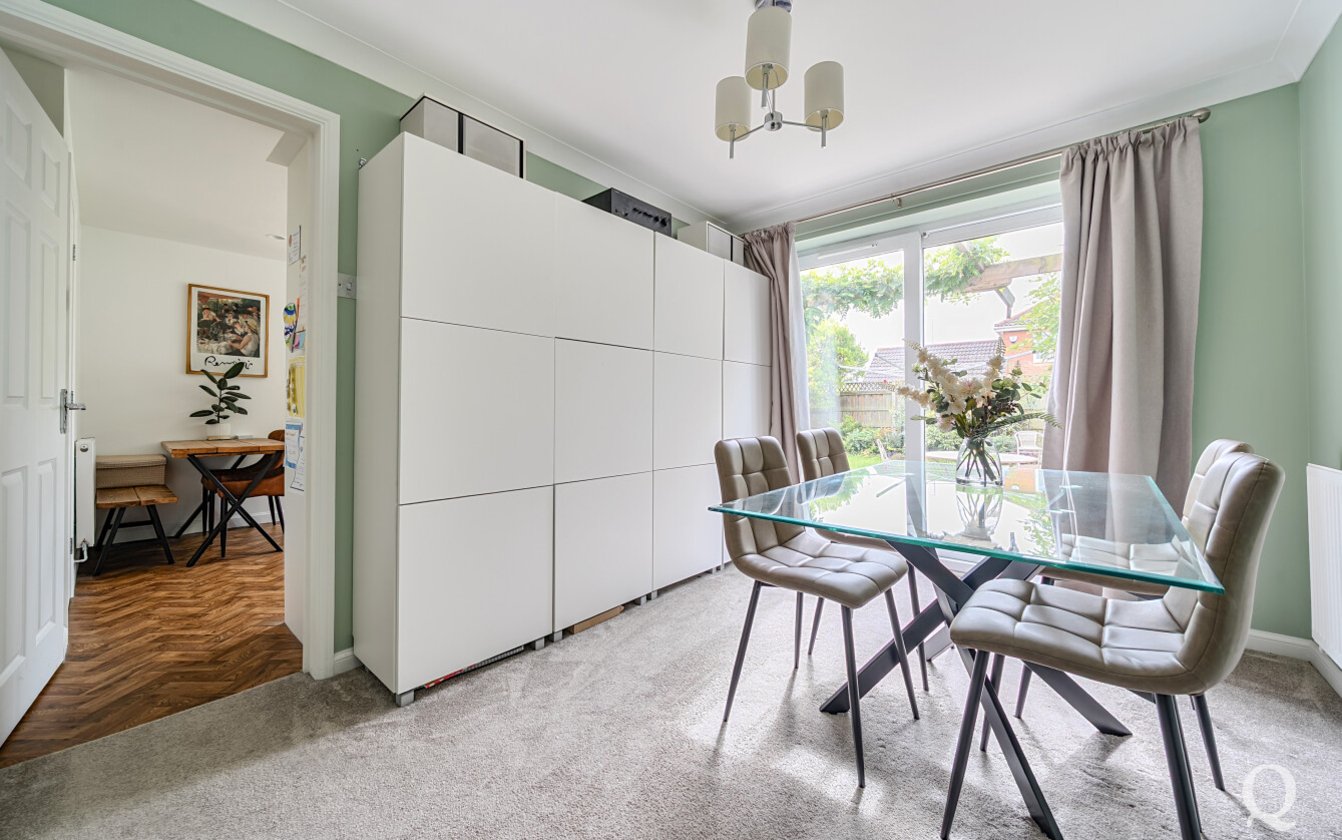 Sandstone Drive, Kemsley, Sittingbourne, Kent, ME10, 6812, image-3 - Quealy & Co