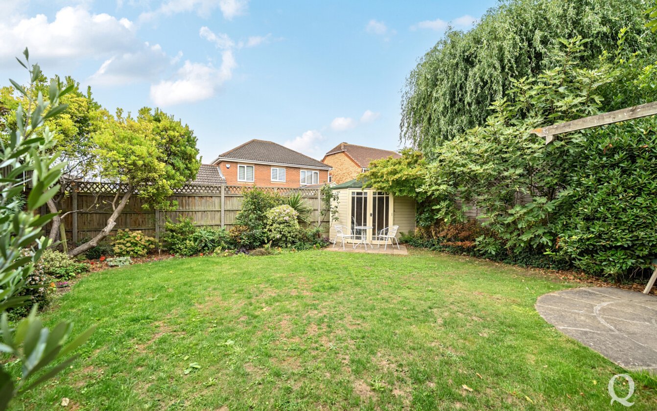 Sandstone Drive, Kemsley, Sittingbourne, Kent, ME10, 6812, image-13 - Quealy & Co