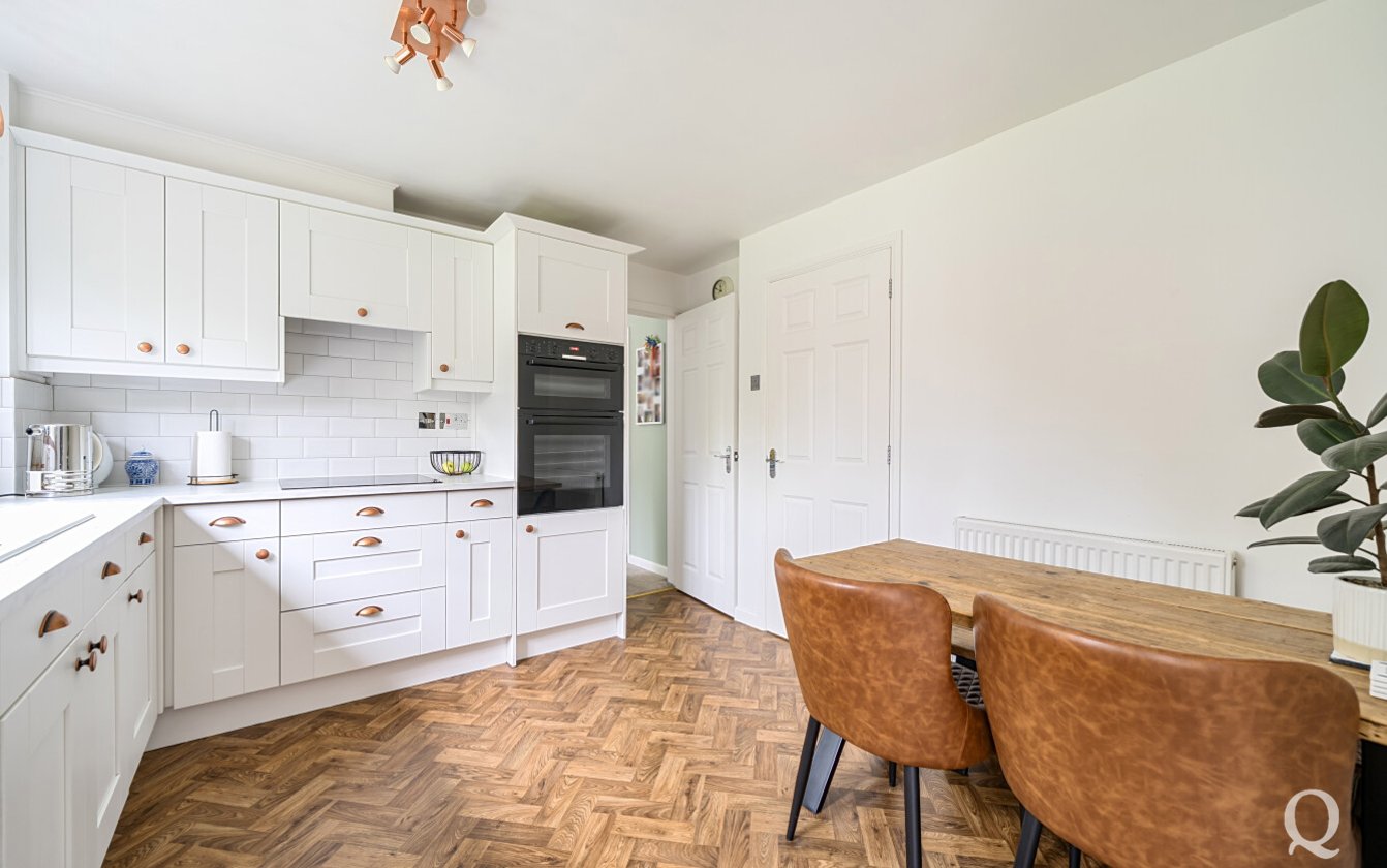 Sandstone Drive, Kemsley, Sittingbourne, Kent, ME10, 6812, image-10 - Quealy & Co