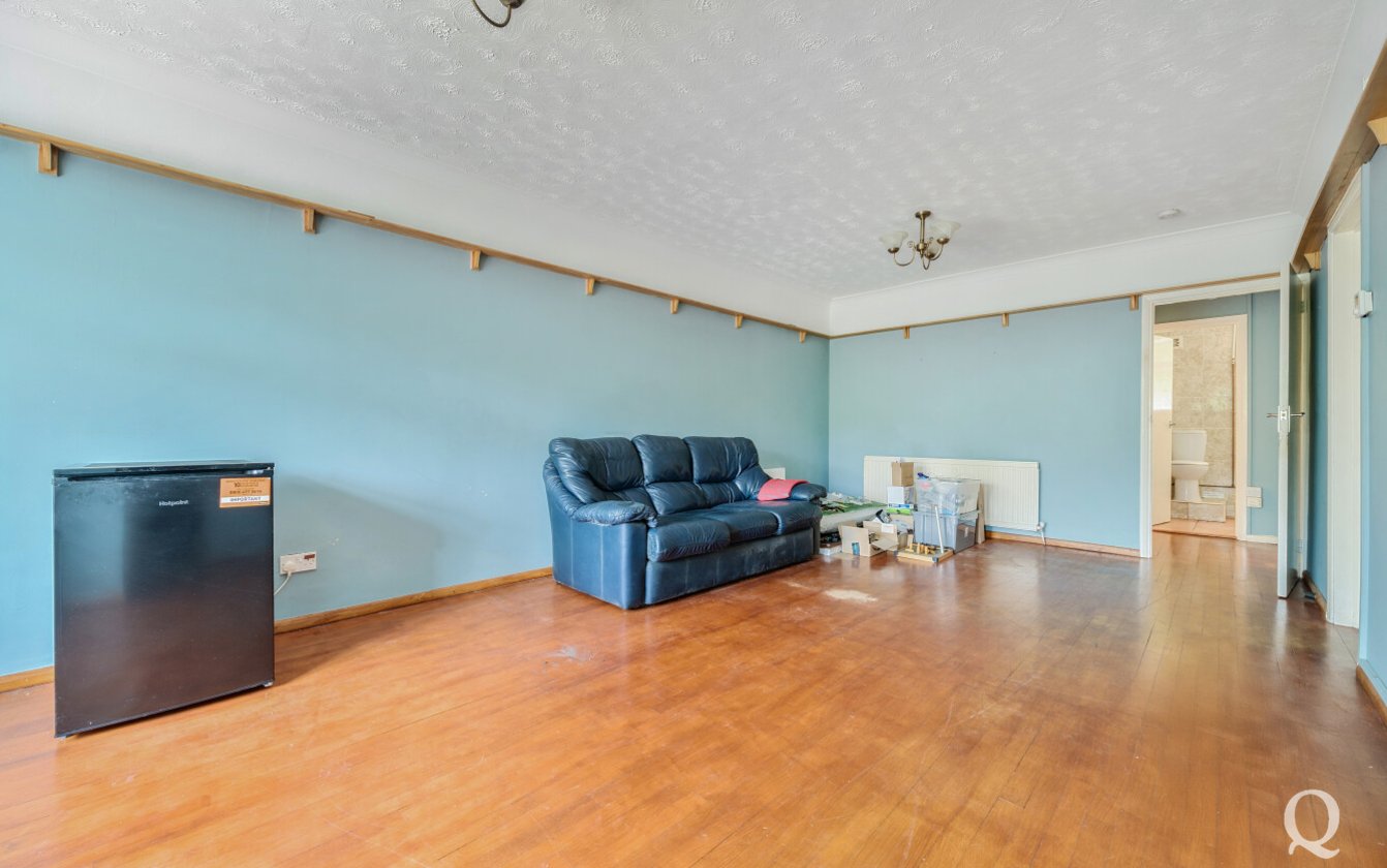 Highsted Valley, Rodmersham, Sittingbourne, Kent, ME9, 6820, image-3 - Quealy & Co