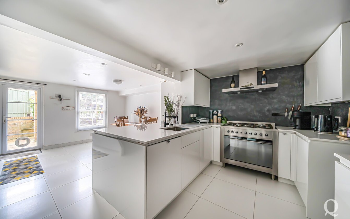 Victoria Street, Rochester, Kent, ME1, 6821, image-15 - Quealy & Co