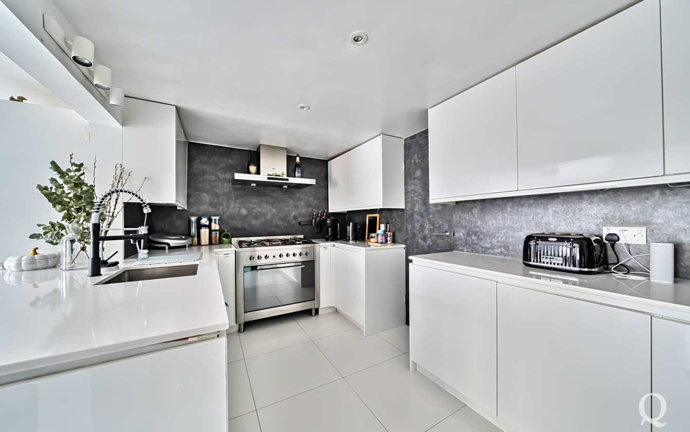 Victoria Street, Rochester, Kent, ME1, 6821, image-3 - Quealy & Co