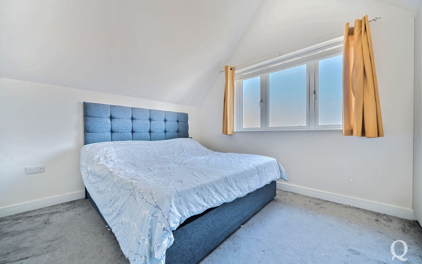 Queen Bertha Drive, Minster on Sea, Sheerness, Kent, ME12, 6857, image-22 - Quealy & Co