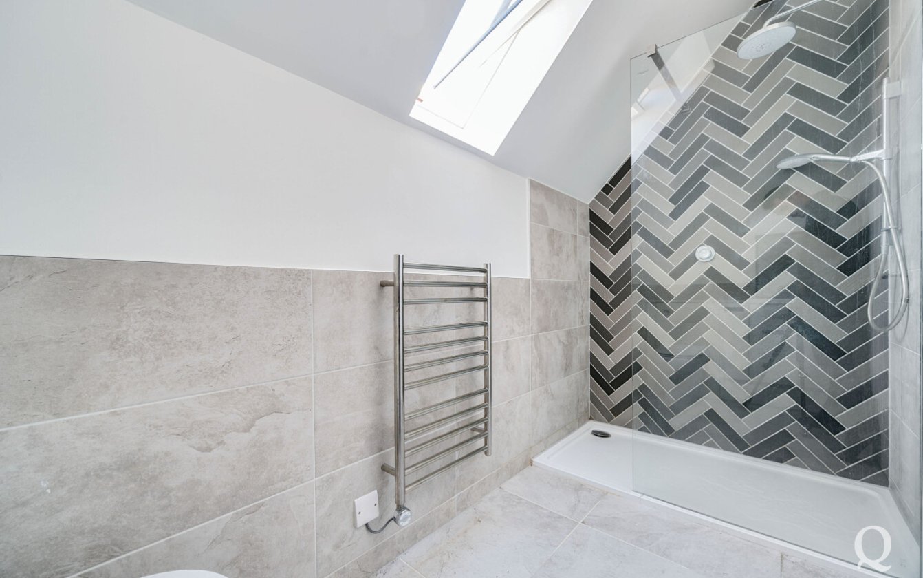 Queen Bertha Drive, Minster on Sea, Sheerness, Kent, ME12, 6857, image-6 - Quealy & Co