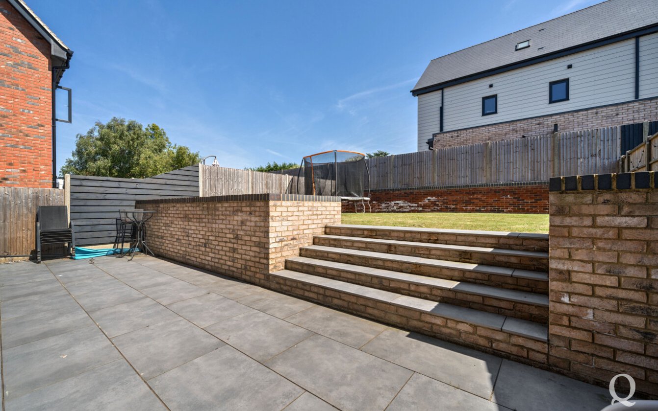 Queen Bertha Drive, Minster on Sea, Sheerness, Kent, ME12, 6857, image-5 - Quealy & Co