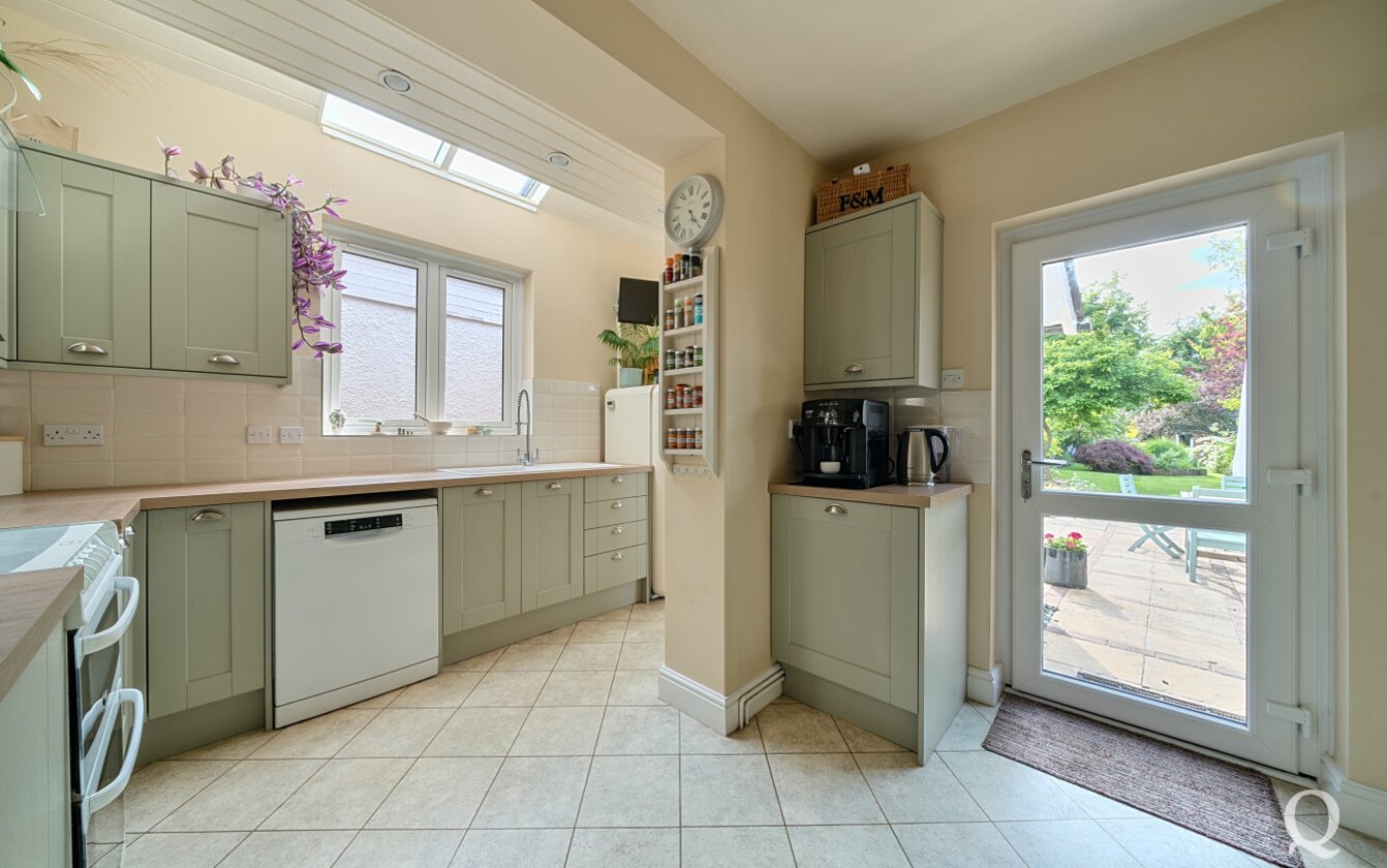 Park Drive, Sittingbourne, Kent, ME10, 6891, image-11 - Quealy & Co