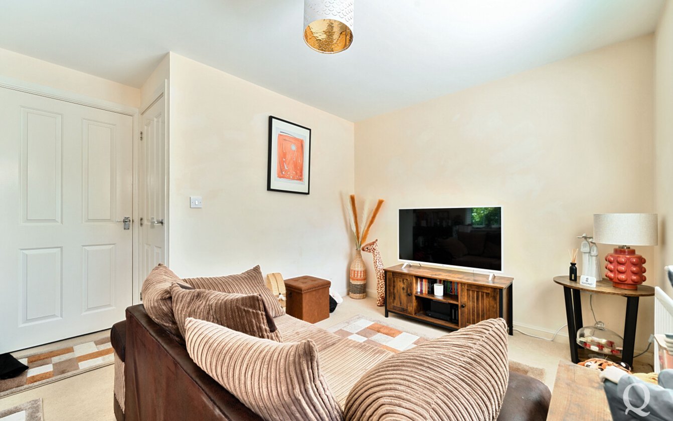 Easton Drive, Sittingbourne, Kent, ME10, 6898, image-8 - Quealy & Co
