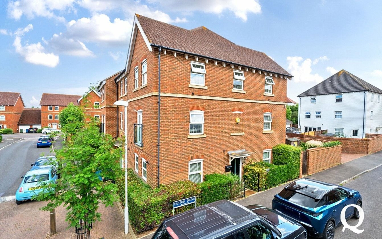 Easton Drive, Sittingbourne, Kent, ME10, 6898, image-1 - Quealy & Co
