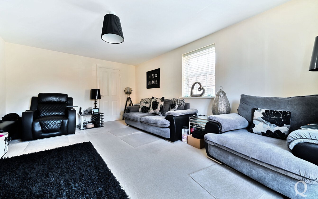 Easton Drive, Sittingbourne, Kent, ME10, 6898, image-9 - Quealy & Co