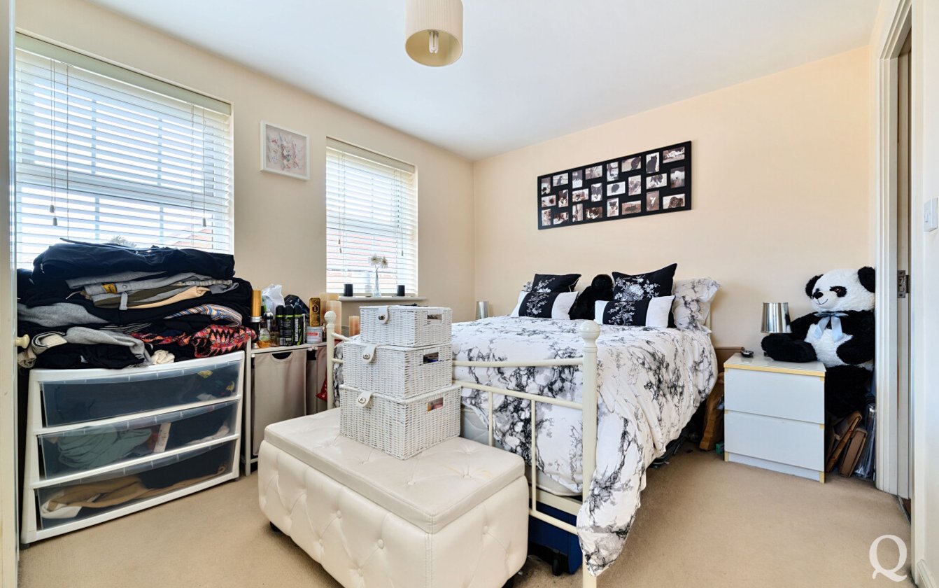 Easton Drive, Sittingbourne, Kent, ME10, 6898, image-5 - Quealy & Co