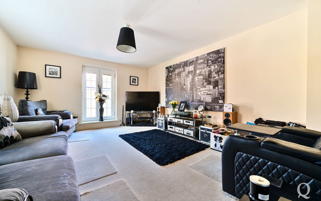 Easton Drive, Sittingbourne, Kent, ME10, 6898, image-2 - Quealy & Co