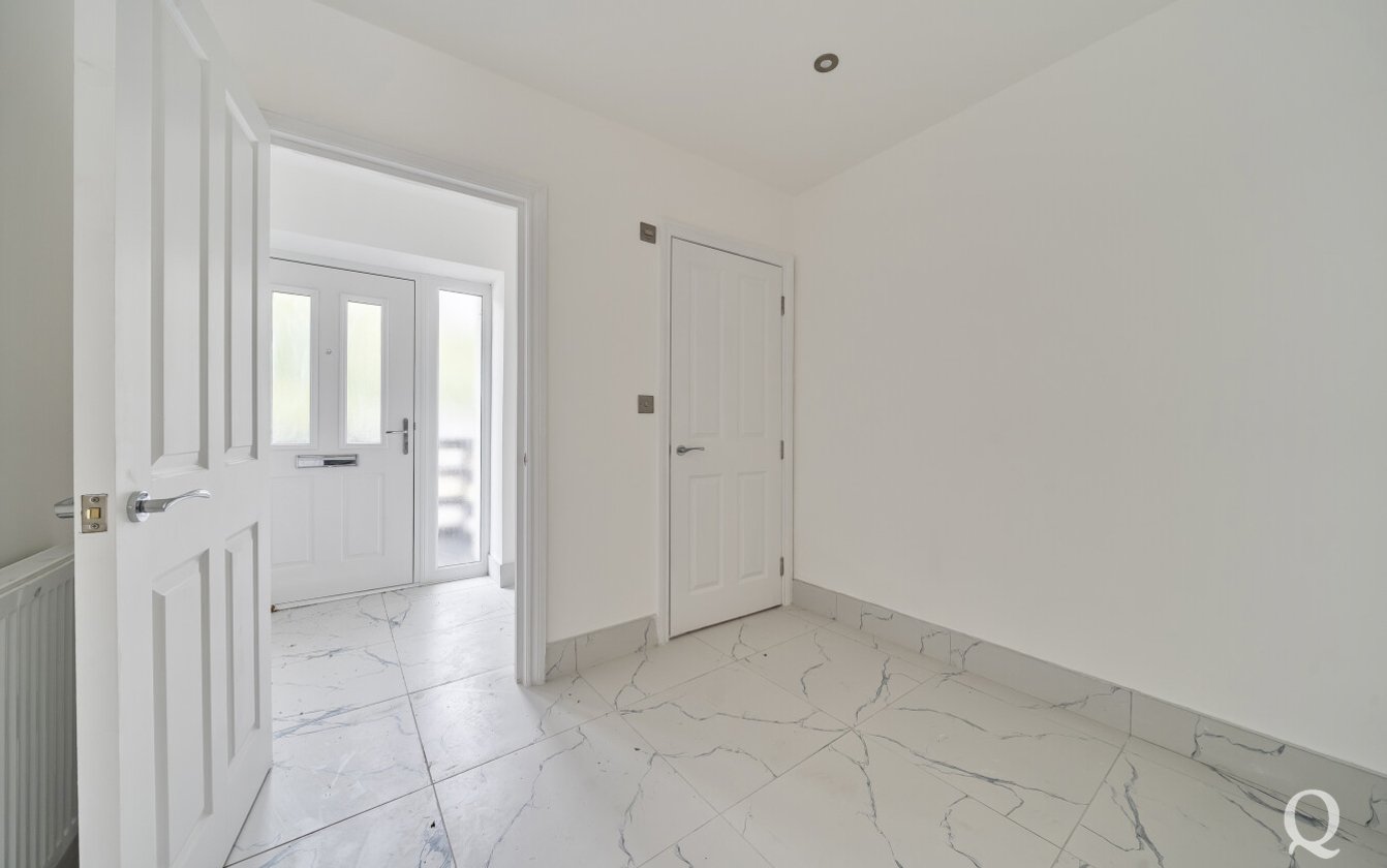 Warden Road, Eastchurch, Sheerness, Kent, ME12, 6904, image-6 - Quealy & Co