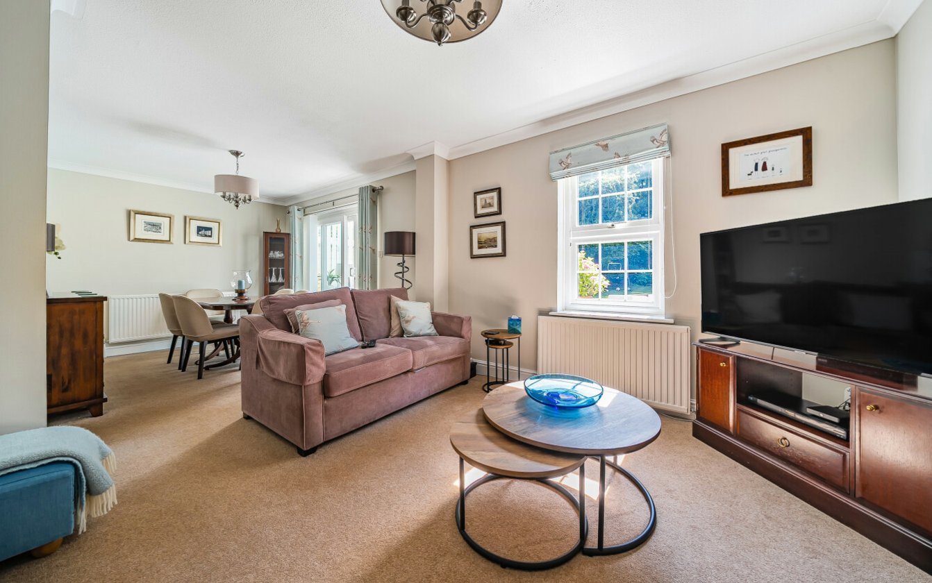 Bell Road, Sittingbourne, Kent, ME10, 6919, image-2 - Quealy & Co