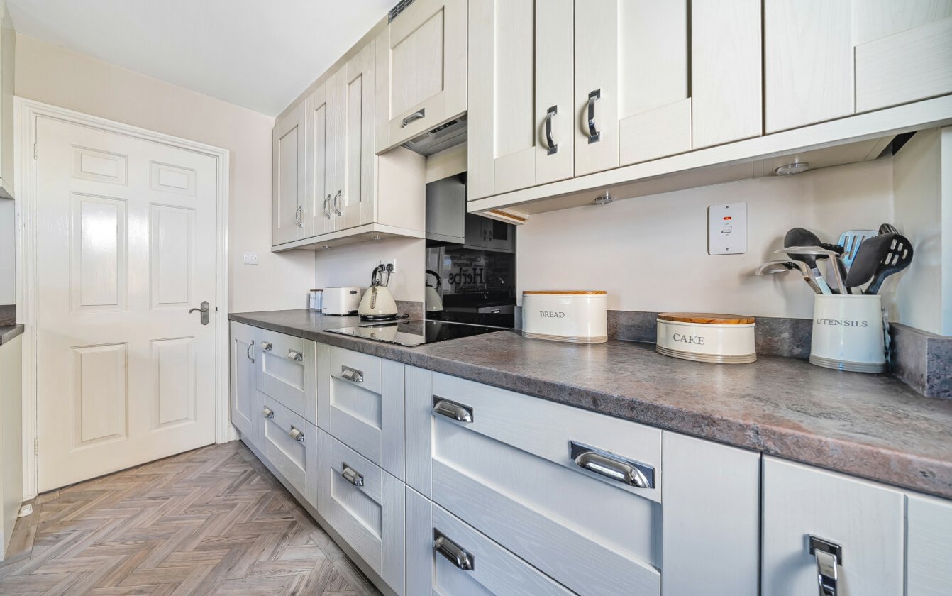 Bell Road, Sittingbourne, Kent, ME10, 6919, image-11 - Quealy & Co