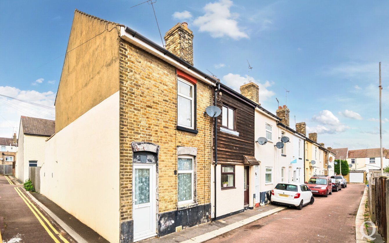 Jubilee Terrace, Gillingham, Kent, ME7, 6924, image-1 - Quealy & Co