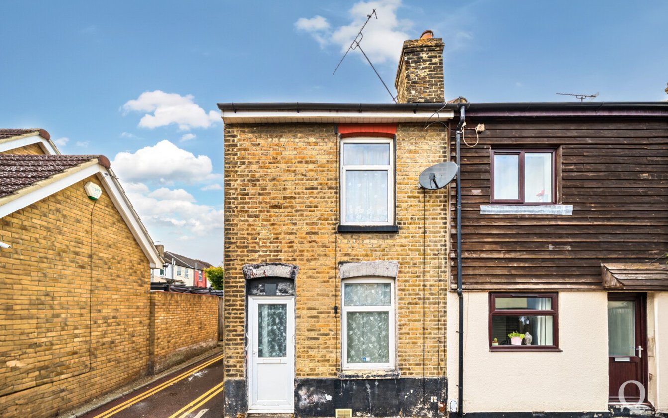 Jubilee Terrace, Gillingham, Kent, ME7, 6924, image-9 - Quealy & Co