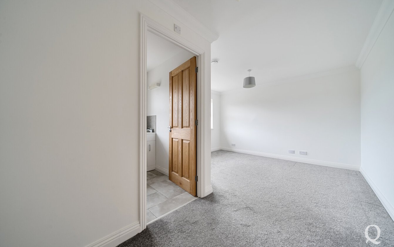 Moonfleet Close, Kemsley, Sittingbourne, Kent, ME10, 6927, image-21 - Quealy & Co