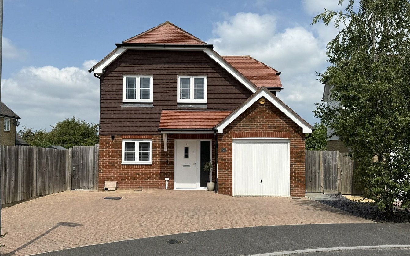 Deane Close, Sittingbourne, ME10, 6942, image-1 - Quealy & Co