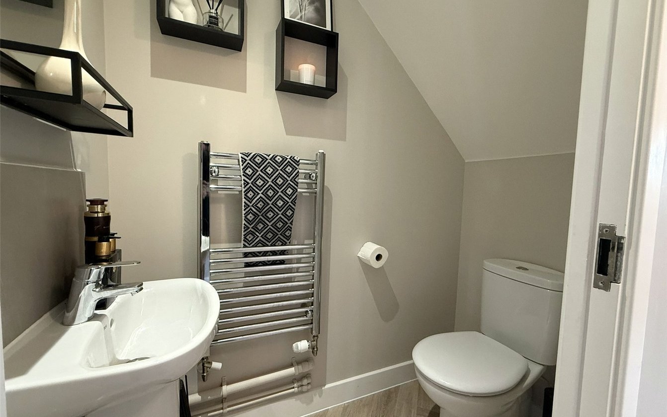 Deane Close, Sittingbourne, ME10, 6942, image-15 - Quealy & Co
