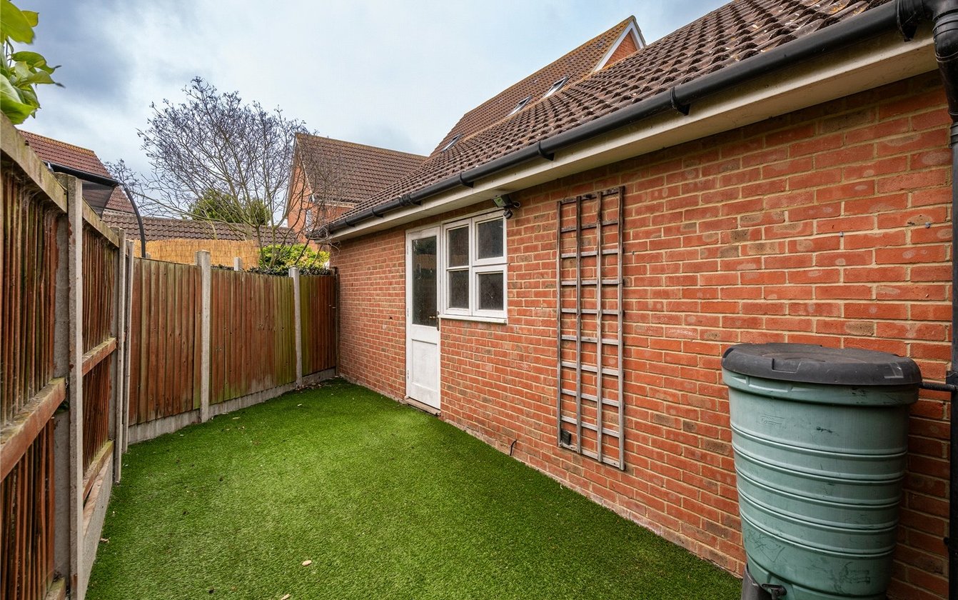 Sanderling Way, Iwade, Sittingbourne, Kent, ME9, 6961, image-25 - Quealy & Co