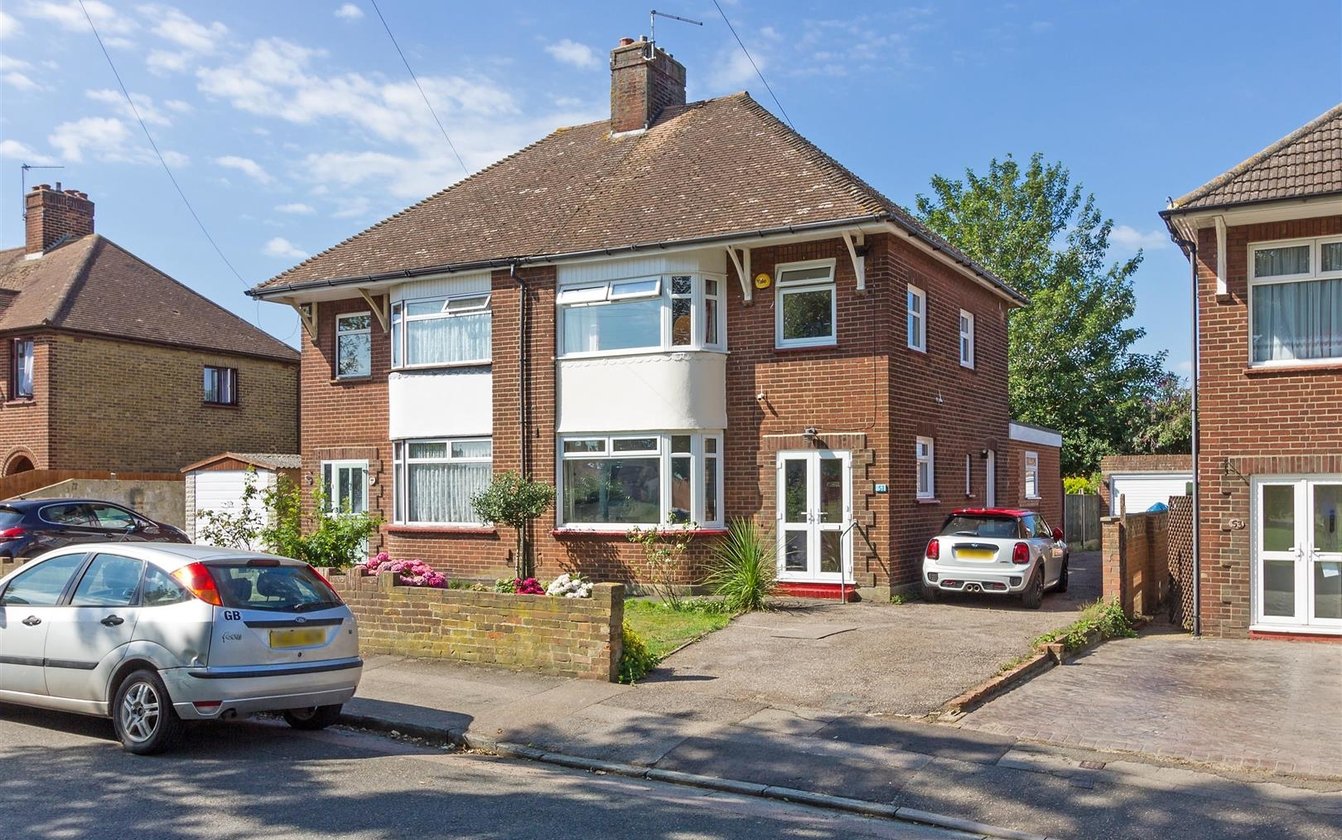 Beechwood Avenue, Milton Regis, Sittingbourne, Kent, ME10, 697, image-1 - Quealy & Co