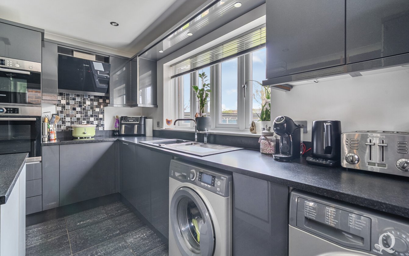 Monins Road, Iwade, Sittingbourne, Kent, ME9, 6975, image-12 - Quealy & Co