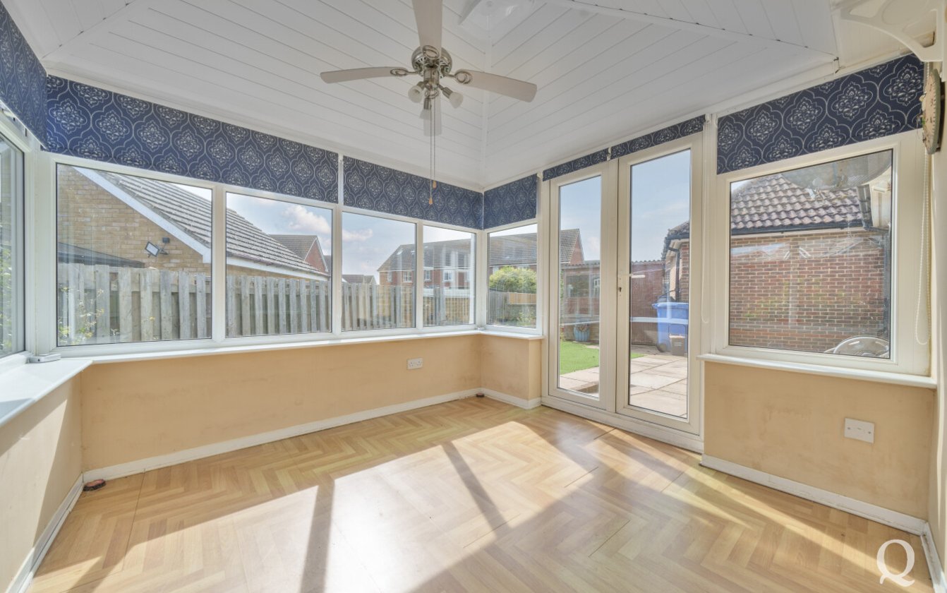 Sharfleet Crescent, Iwade, Sittingbourne, Kent, ME9, 6991, image-6 - Quealy & Co