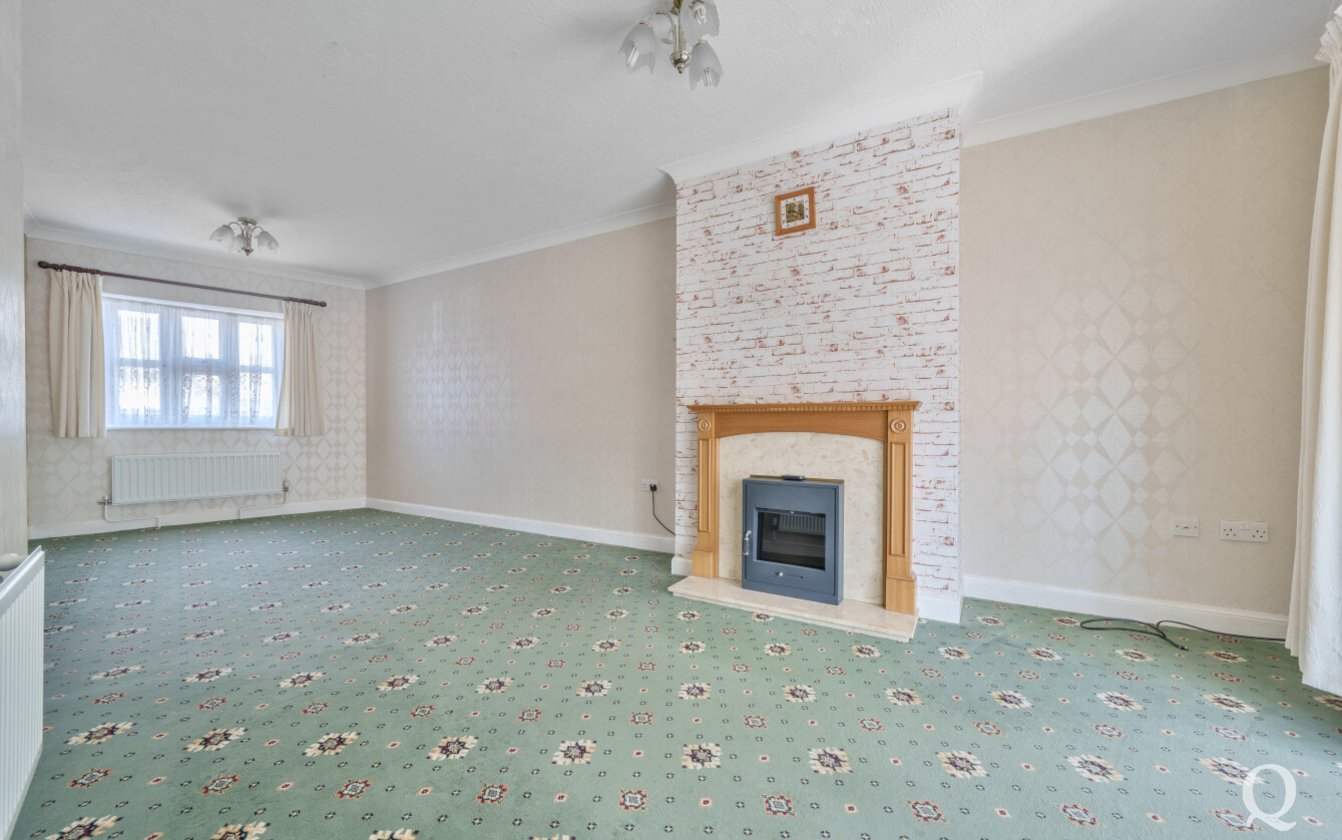 Sharfleet Crescent, Iwade, Sittingbourne, Kent, ME9, 6991, image-4 - Quealy & Co