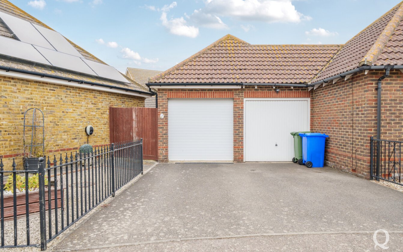Sharfleet Crescent, Iwade, Sittingbourne, Kent, ME9, 6991, image-10 - Quealy & Co
