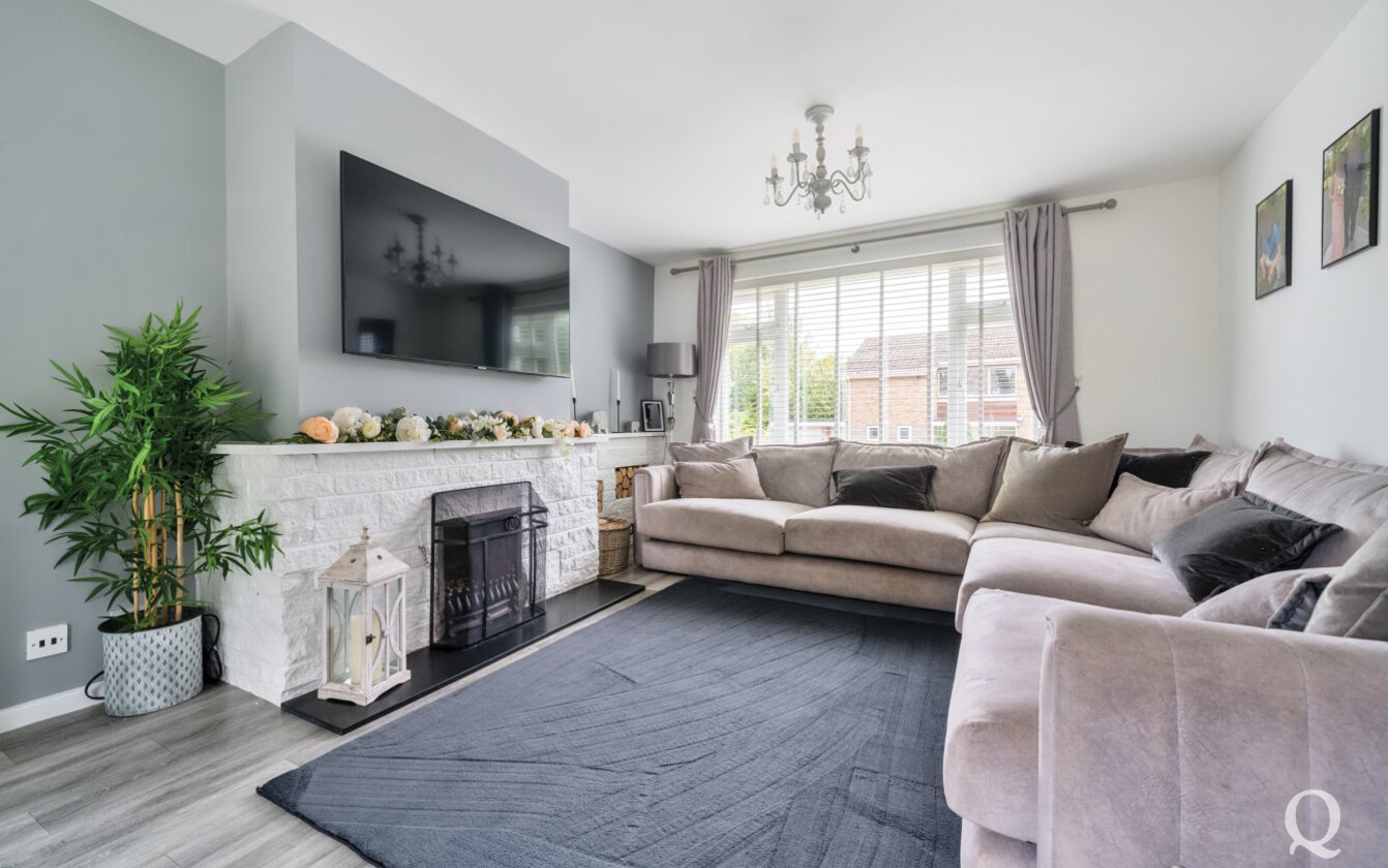 Hurstwood Road, Bredhurst, Gillingham, Kent, ME7, 6998, image-2 - Quealy & Co