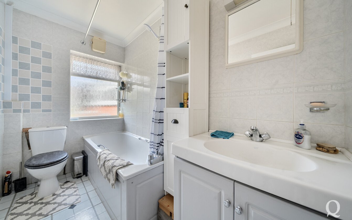 College Road, Sittingbourne, Kent, ME10, 7002, image-6 - Quealy & Co