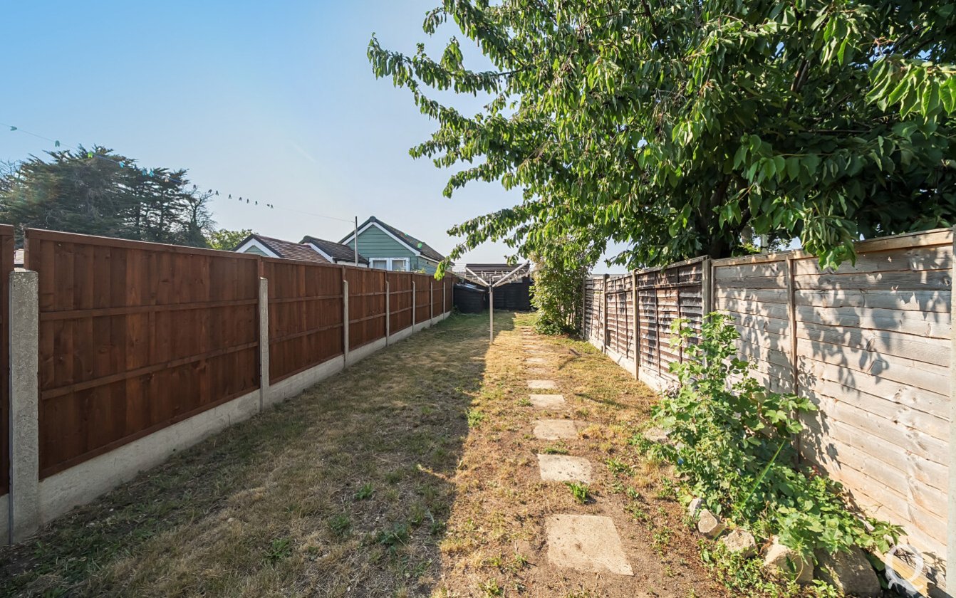 Bramblefield Lane, Kemsley, Sittingbourne, Kent, ME10, 7011, image-8 - Quealy & Co