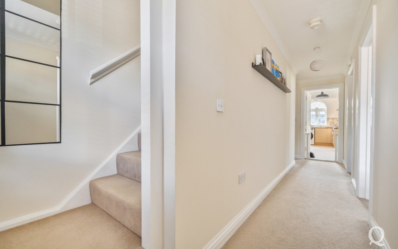 Crown Road, Sittingbourne, Kent, ME10, 7030, image-16 - Quealy & Co