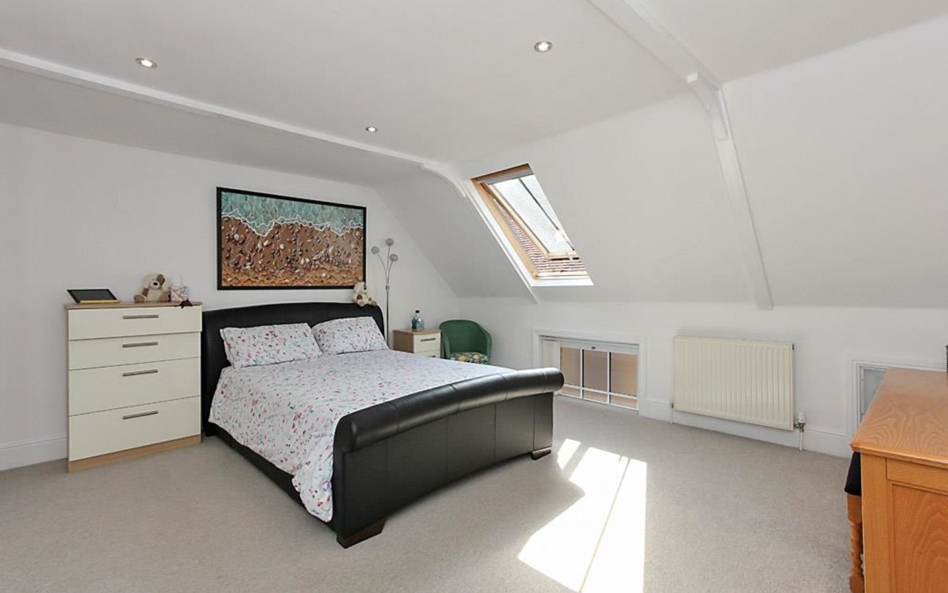 Lynsted Lane, Teynham, Sittingbourne, Kent, ME9, 710, image-6 - Quealy & Co