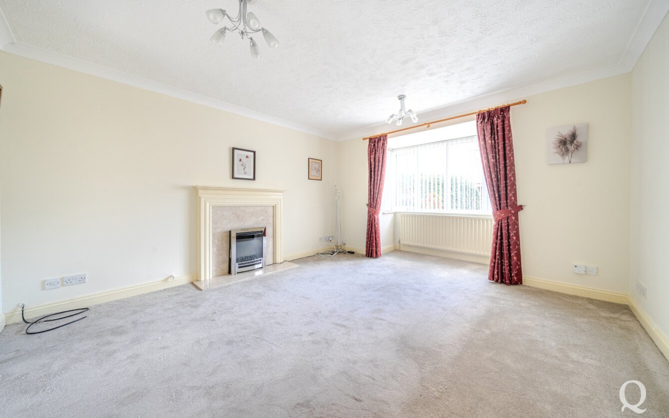 Turner Close, Kemsley, Sittingbourne, Kent, ME10, 7113, image-4 - Quealy & Co