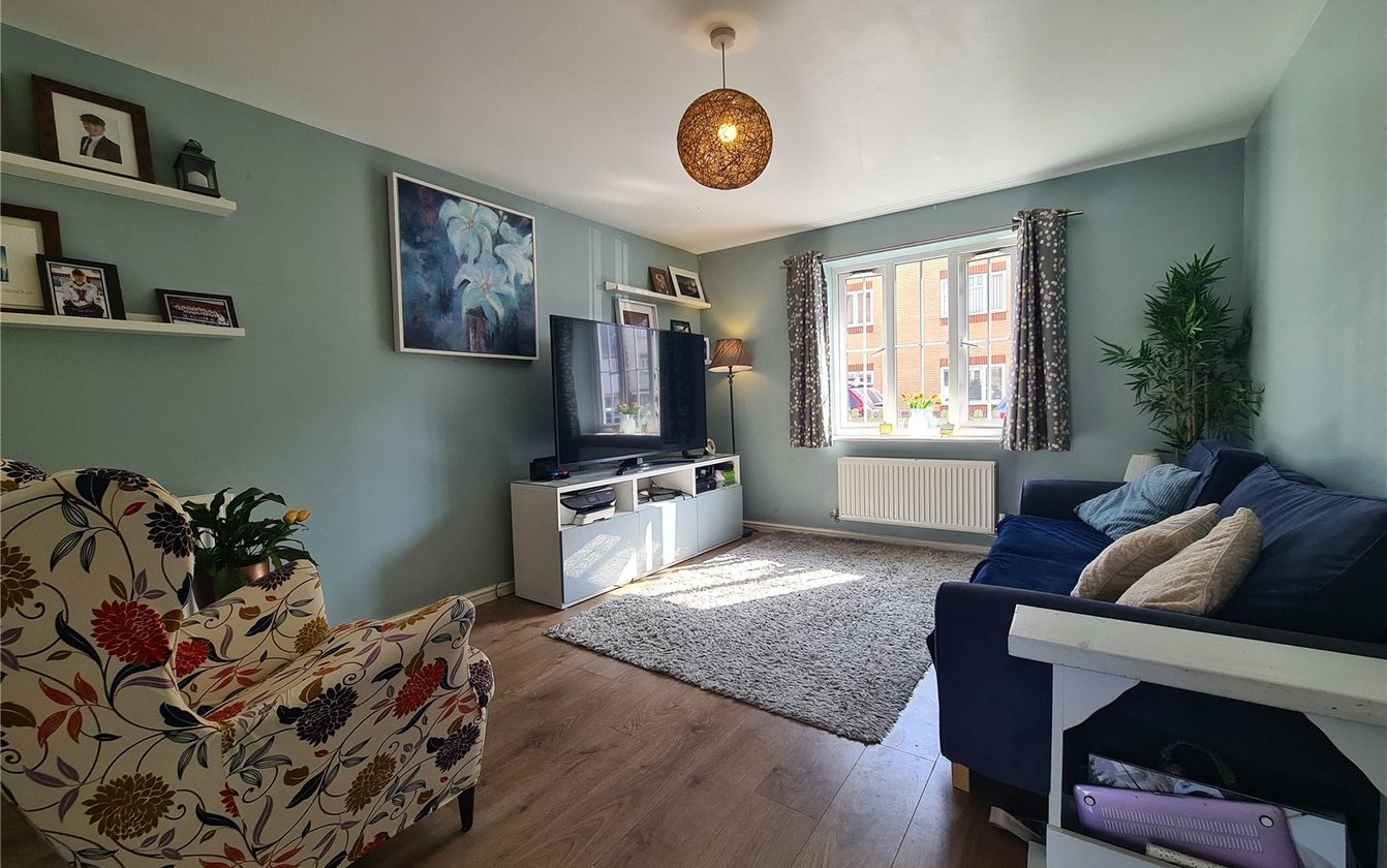 Holly Blue Drive, Iwade, Sittingbourne, Kent, ME9, 7119, image-3 - Quealy & Co