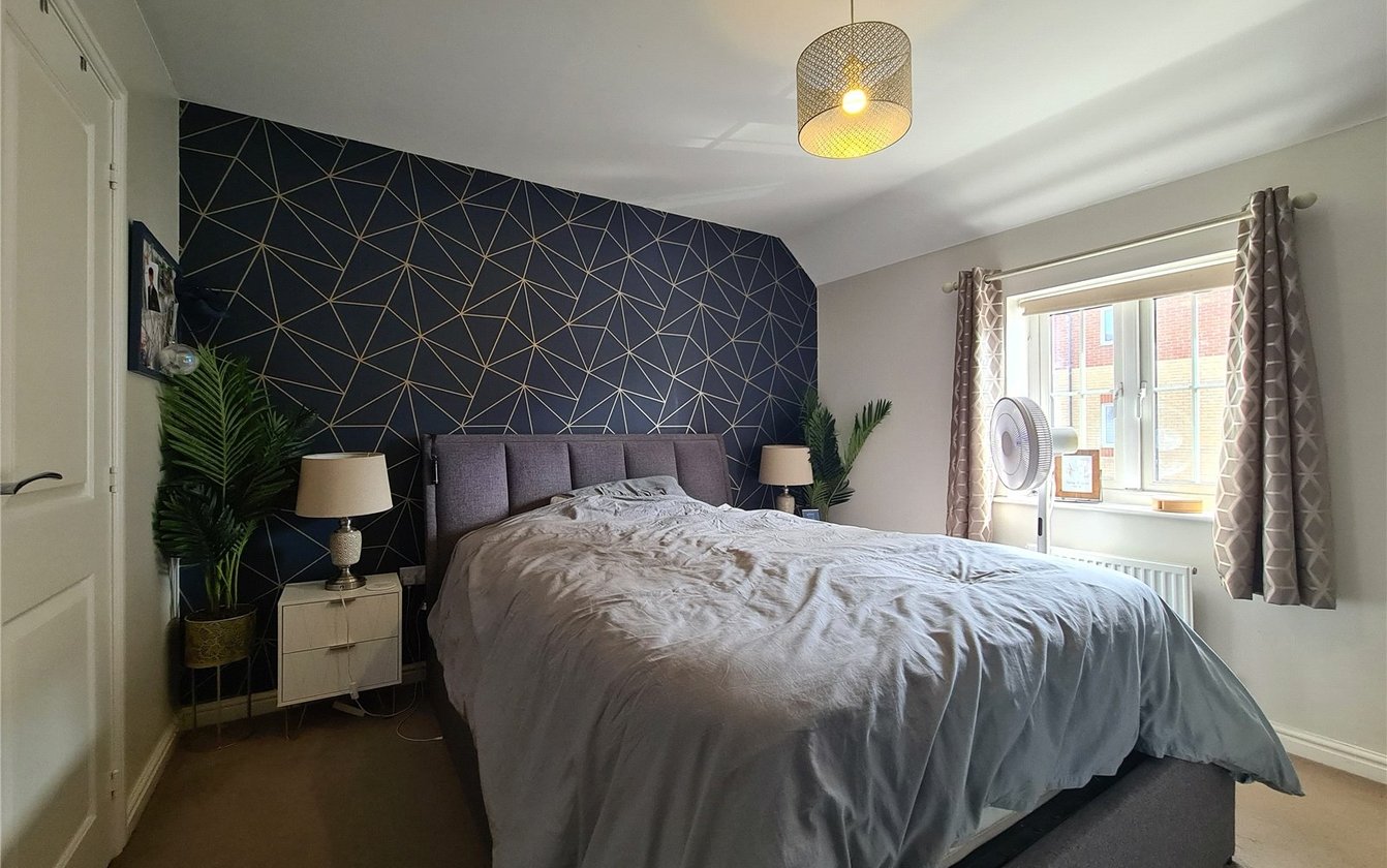 Holly Blue Drive, Iwade, Sittingbourne, Kent, ME9, 7119, image-5 - Quealy & Co