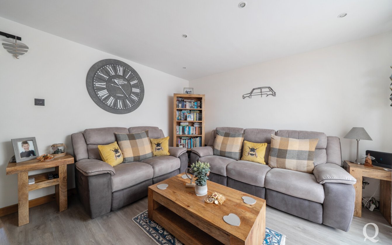 Oak Road, Sittingbourne, Kent, ME10, 7148, image-12 - Quealy & Co