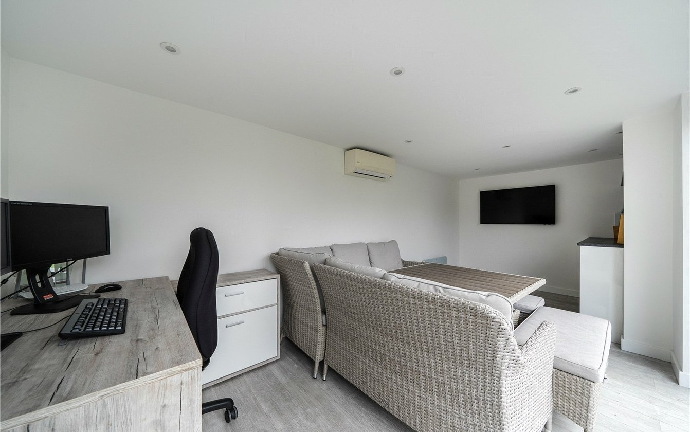 Northwood Drive, Sittingbourne, Kent, ME10, 7150, image-19 - Quealy & Co