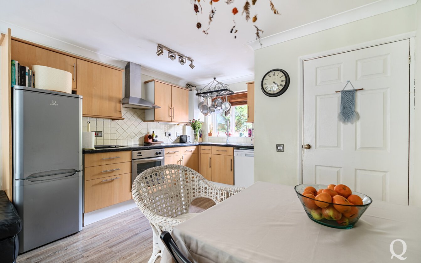 Middletune Avenue, Sittingbourne, Kent, ME10, 7162, image-2 - Quealy & Co