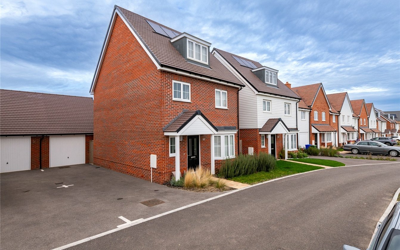 Spring Grove, Bapchild, Sittingbourne, Kent, ME10, 7166, image-8 - Quealy & Co