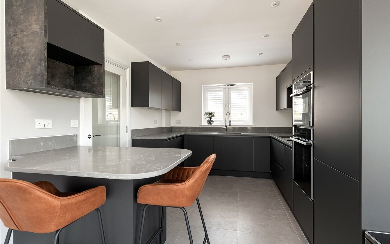 Bantam Way, Iwade, Sittingbourne, Kent, ME9, 7190, image-2 - Quealy & Co