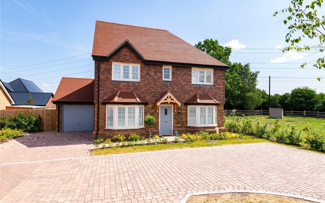 Bantam Way, Iwade, Sittingbourne, Kent, ME9, 7190, image-1 - Quealy & Co