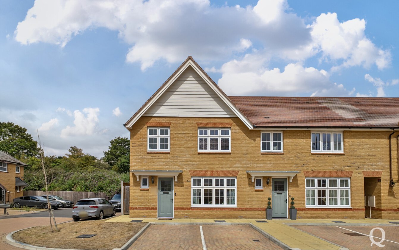 Villaret Close, Rochester, Kent, ME2, 7196, image-1 - Quealy & Co