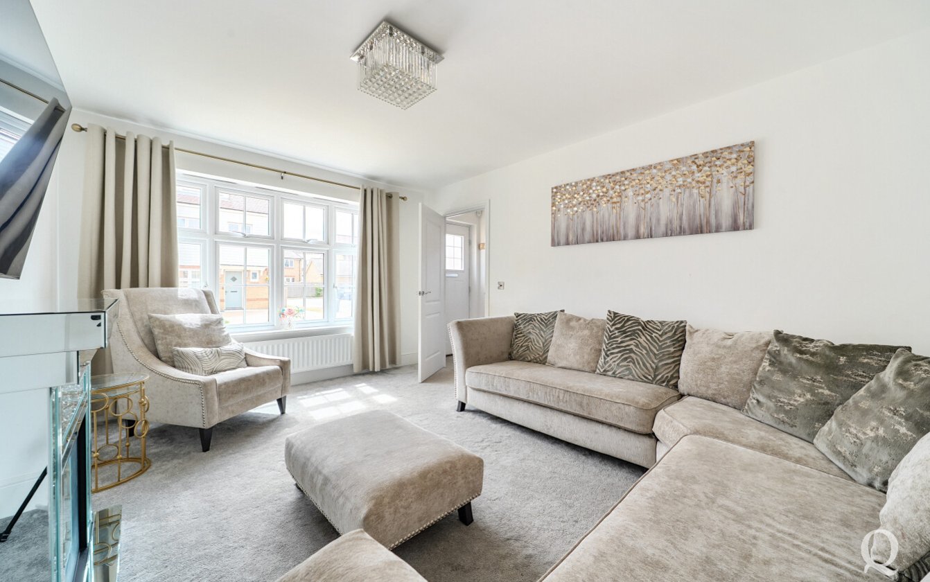 Villaret Close, Rochester, Kent, ME2, 7196, image-2 - Quealy & Co