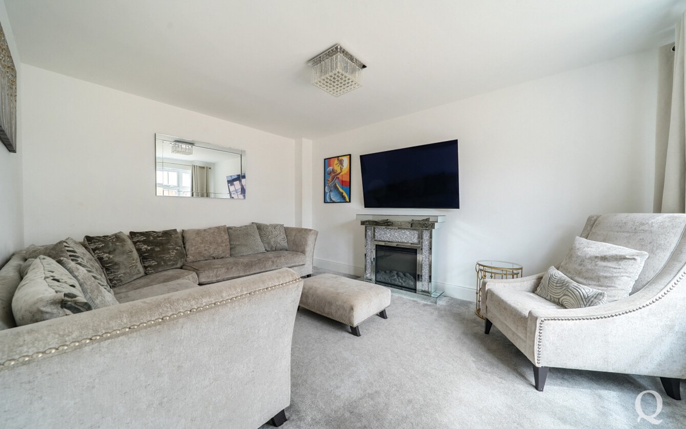 Villaret Close, Rochester, Kent, ME2, 7196, image-11 - Quealy & Co