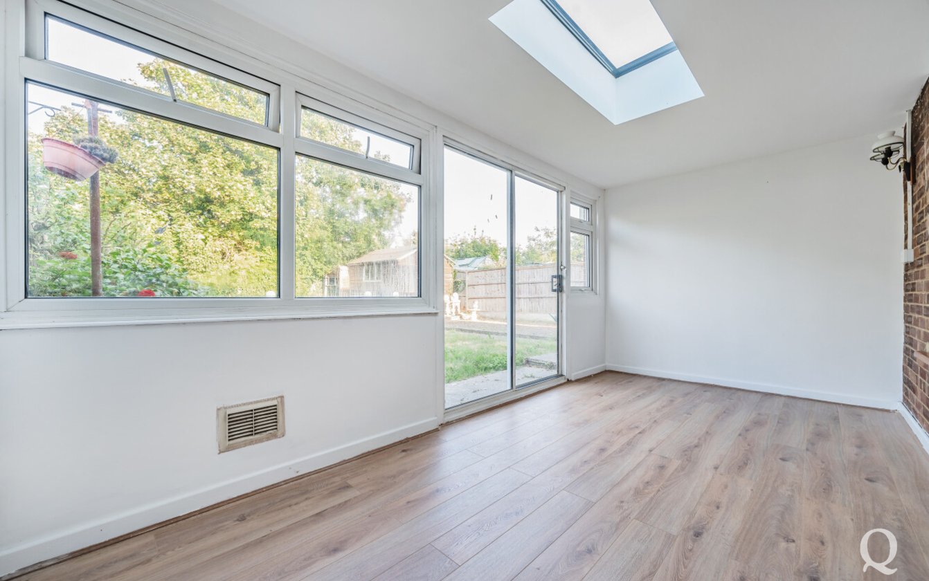 Godwin Close, Kemsley, Sittingbourne, Kent, ME10, 7213, image-5 - Quealy & Co